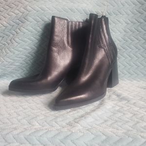 Marc Fisher Oshay Ankle Booties